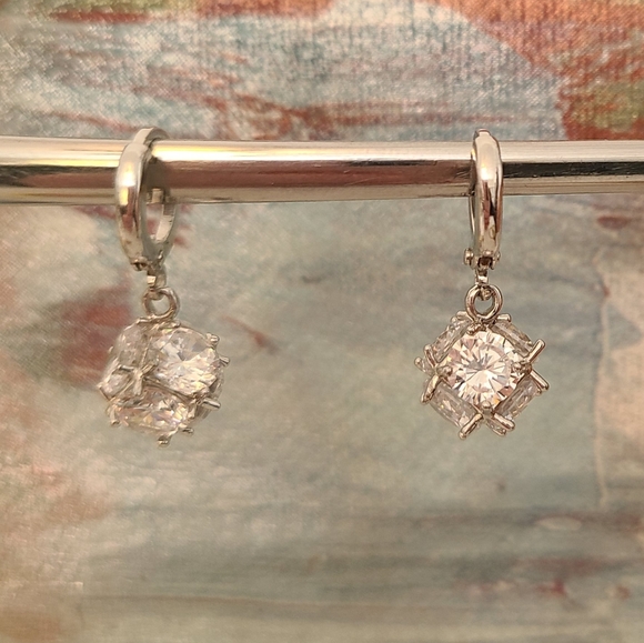 Crystal Cube Drop Earrings with Circle Hoop Lever Back Clasps - Picture 4 of 4